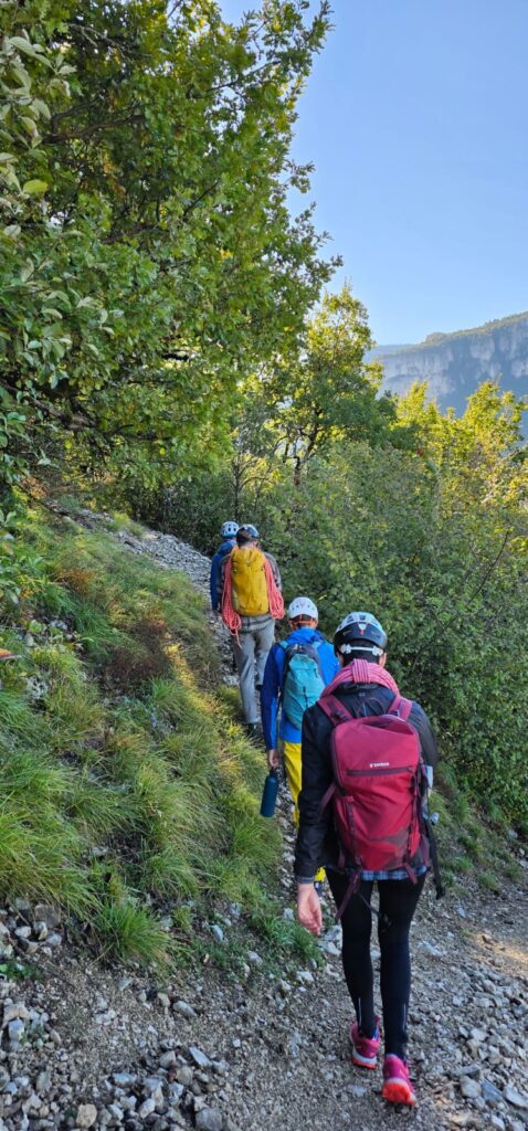 Voie des Buis Presles - l'accessoirisante à la falaise 
