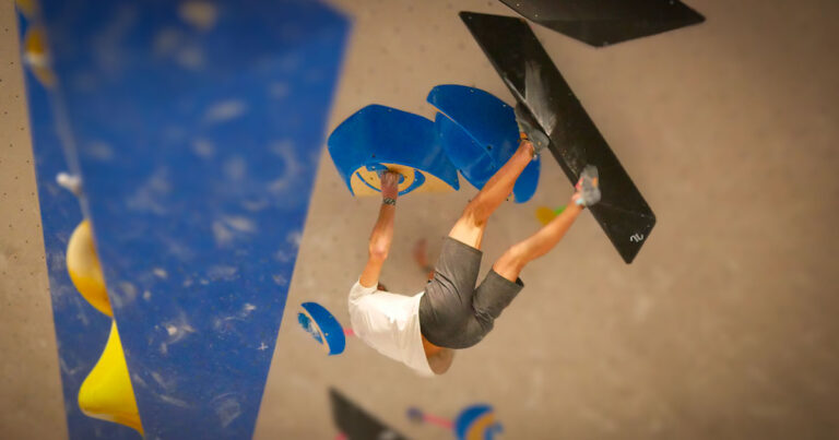 Les ½ finales des championnats de France de bloc à Chamonix