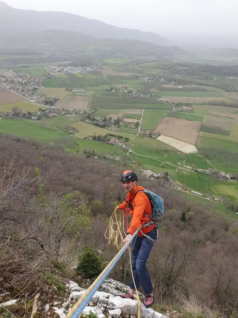 Denis Testemale, président du club Drac Vercors Escalade lors d'une interview